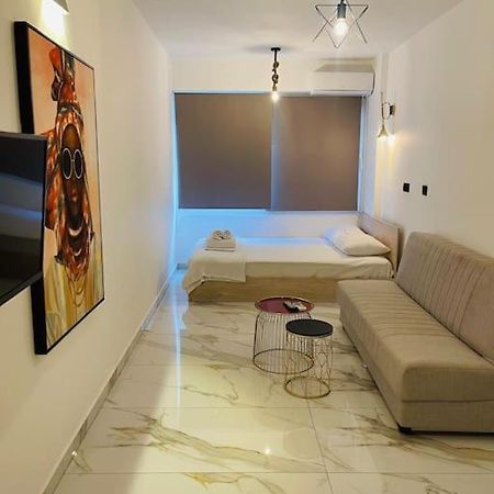 Luxury No4 Apartment In Ladadika Салоники Экстерьер фото